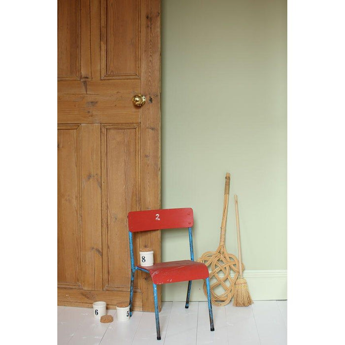 Cooking Apple Green No. 32 Farrow & Ball paint