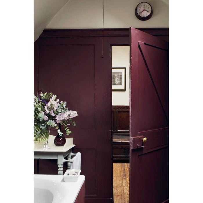 Brinjal No. 222 Farrow & Ball paint
