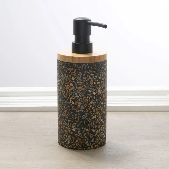 Lotion/Soap Pump Soren Collection