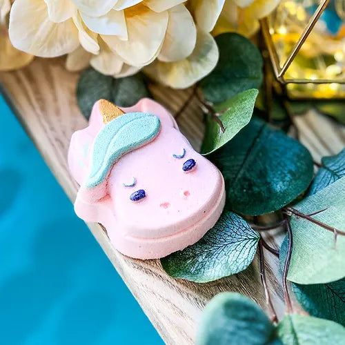 Jujube unicorn Bath bomb with figurine BON BAIN — Plomberie Mascouche