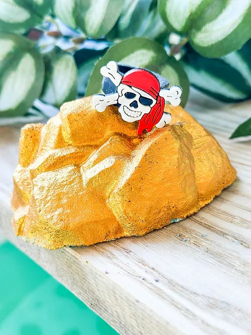 Pirate nugget Bath bomb with figurine BON BAIN — Plomberie Mascouche