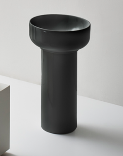 Round pedestal – Balloon Collection
