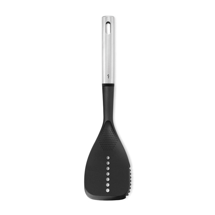 Nylon spatula with holes