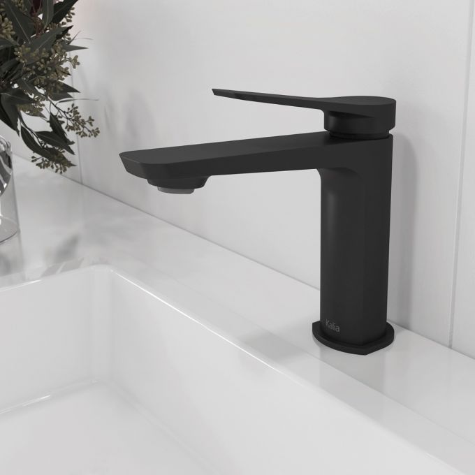 Single hole basin faucet, Monoka Collection